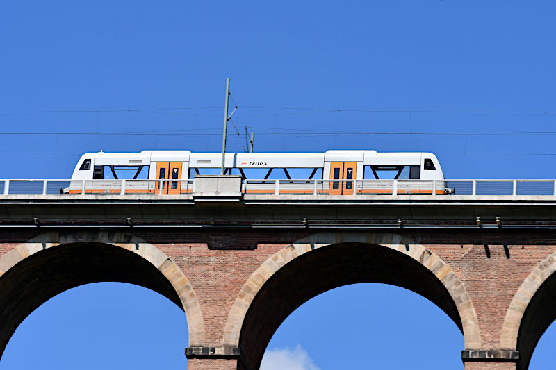 Besuch der tschechischen Partner an der Göltschtalbrücke